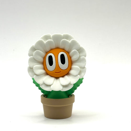 Daisy — a small 3D-printed flower desk buddy, made in New Zealand