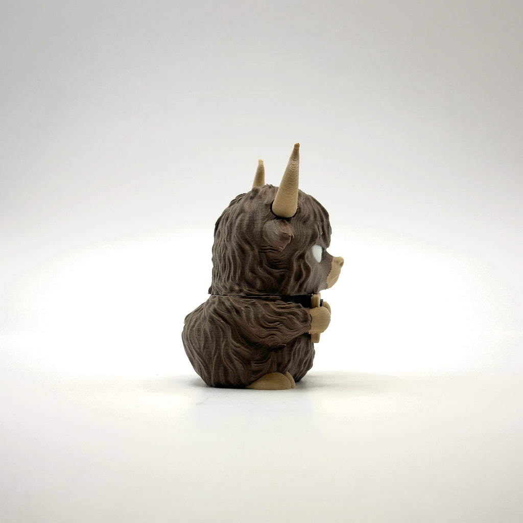 Udderly Done Highland Cow 3D printed desk buddy, side view