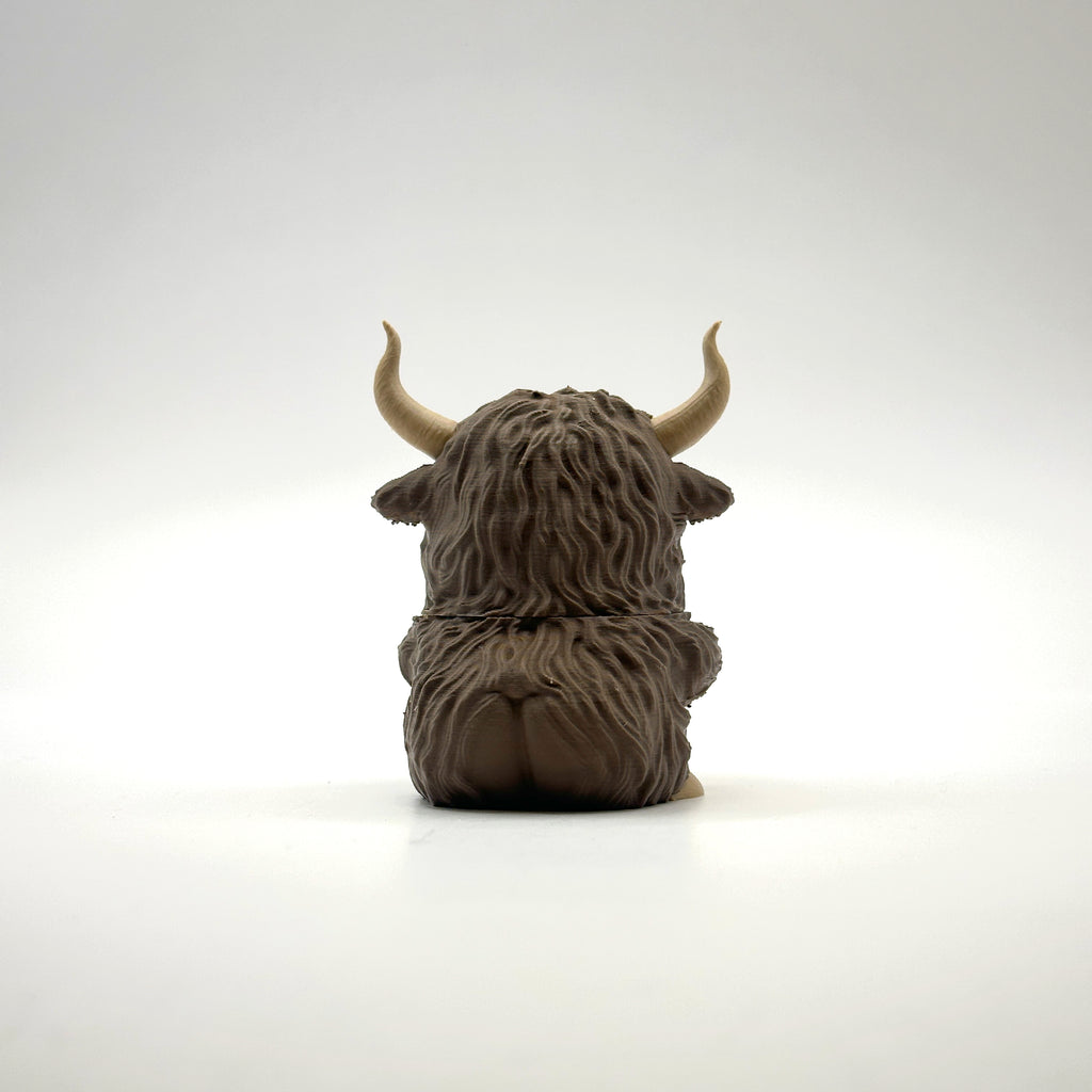 Udderly Done Highland Cow 3D printed desk buddy, back view